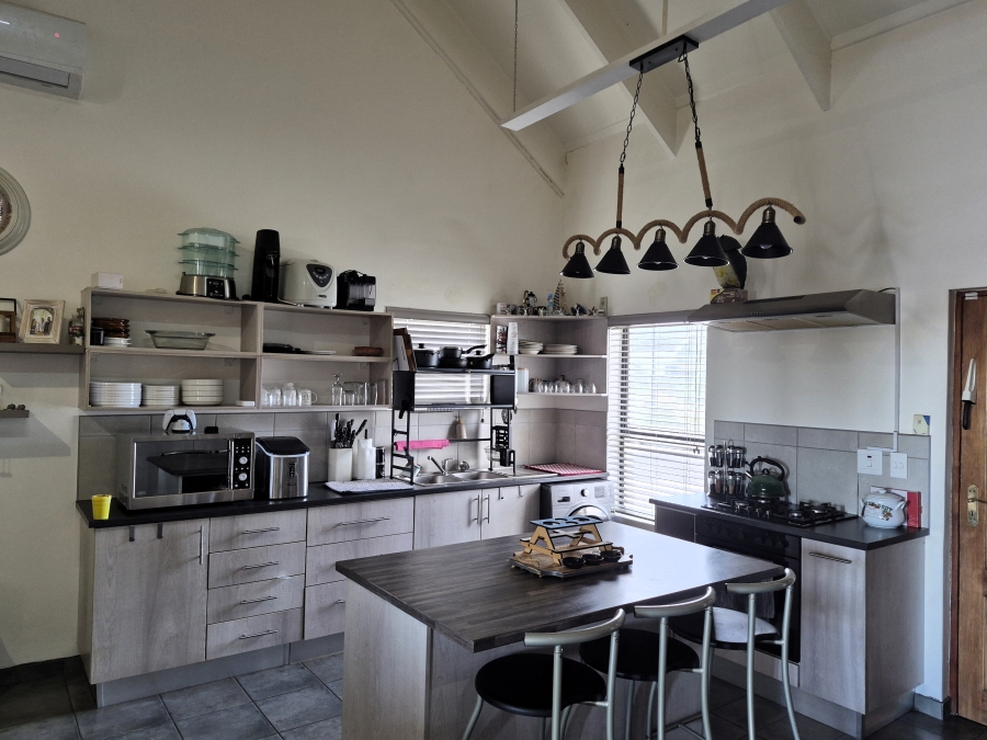 3 Bedroom Property for Sale in Harbour Lights Western Cape